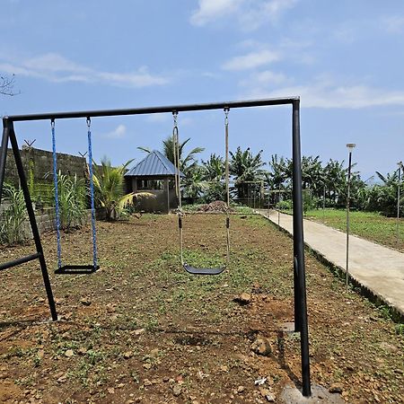 Holiday Residence At Sea Side In Limbe Exterior photo